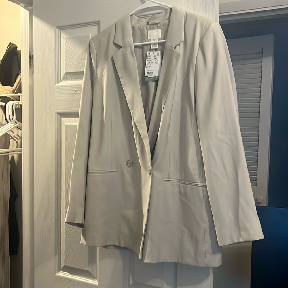Women’s Tan Blazer